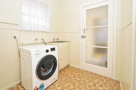 Photo of property in 17 Morrinsville Road, Hillcrest, Hamilton, 3216