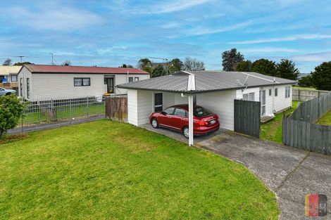 Photo of property in 1/20 Solveig Place, Randwick Park, Auckland, 2105