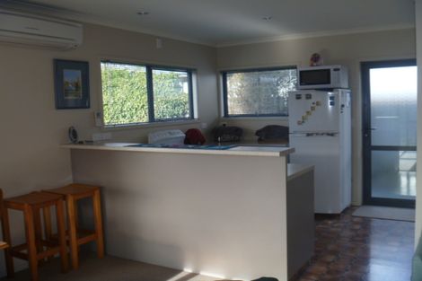 Photo of property in 11 Newcastle Street, Clyde, 9330