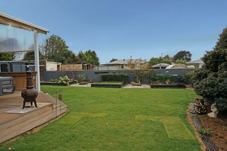 Photo of property in 61 Mauchline Street, Wallacetown, 9816