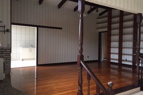 Photo of property in 34 Warren Crescent, Hillmorton, Christchurch, 8025