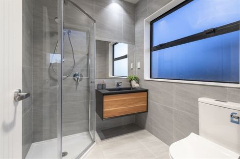 Photo of property in 9 Balthazar Road, Kumeu, 0810