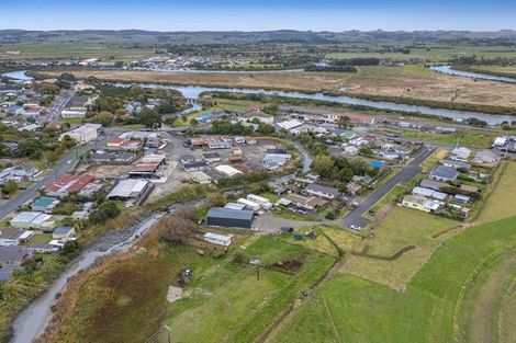 Photo of property in 21 Stewart Street, Helensville, 0800