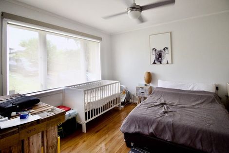 Photo of property in 62 Tudor Road, Henderson, Auckland, 0610