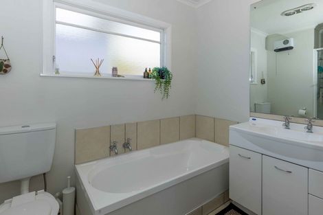 Photo of property in 195 Kawai Street South, Nelson South, Nelson, 7010