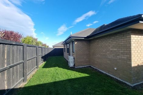 Photo of property in 32 Wallingford Crescent, Rolleston, 7615