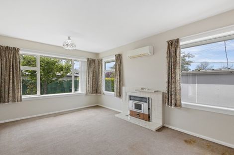 Photo of property in 29 Gleneagles Terrace, Ilam, Christchurch, 8053
