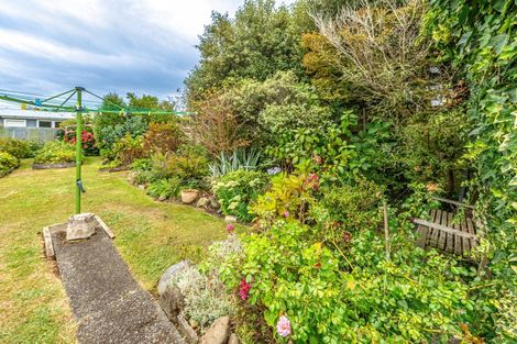 Photo of property in 22 Selwyn Crescent, College Estate, Whanganui, 4500
