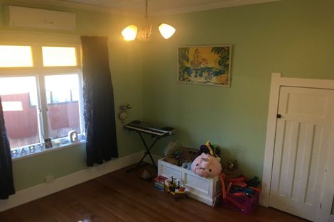 Photo of property in 96 George Street, Hikurangi, 0114