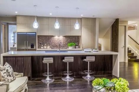 Photo of property in 124a Paritai Drive, Orakei, Auckland, 1071