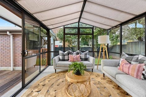 Photo of property in 24 Burn-murdoch Street, St Andrews, Hamilton, 3200