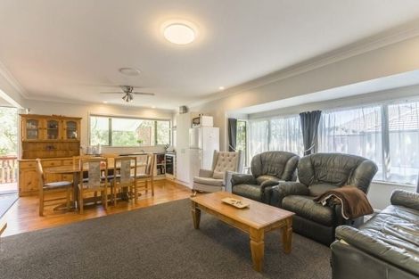 Photo of property in 28 Ruapehu Street, Paraparaumu, 5032