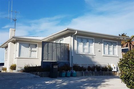 Photo of property in 41 Mount View Road, Melville, Hamilton, 3206