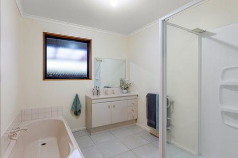 Photo of property in 3 Carmana Gardens, Rangiora, 7400