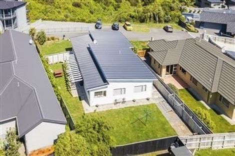 Photo of property in 14 Peel Lane, Aotea, Porirua, 5024