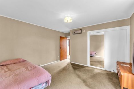 Photo of property in 6 Earnslaw Crescent, Bryndwr, Christchurch, 8053