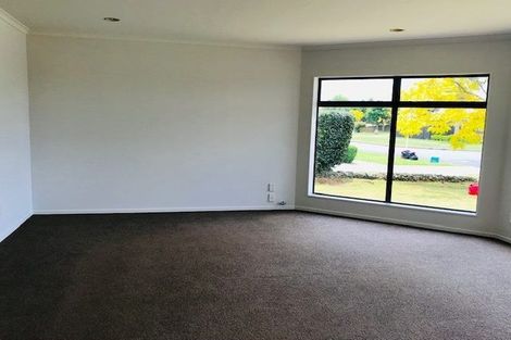 Photo of property in 21 Spinnaker Drive, Flagstaff, Hamilton, 3210