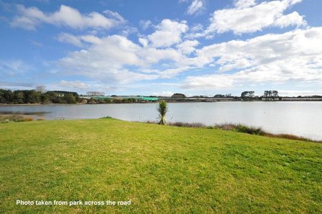 Photo of property in 26 Waitoa Street, Waiuku, 2123