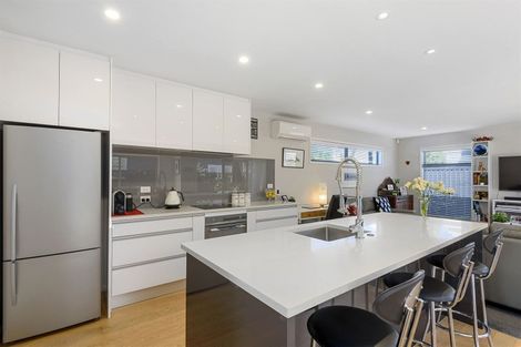 Photo of property in 35a Hewitts Road, Merivale, Christchurch, 8014