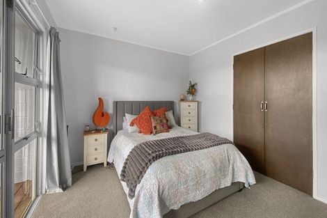 Photo of property in 345 Royal Road, Massey, Auckland, 0614