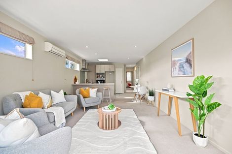 Photo of property in 212a Racecourse Road, Sockburn, Christchurch, 8042