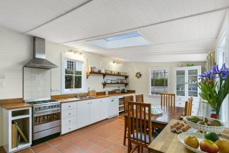 Photo of property in 31 Friend Street, Karori, Wellington, 6012