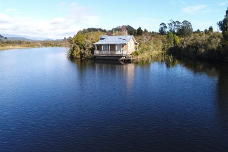 Photo of property in 348 Virgin Flat Road, Virgin Flat, Cape Foulwind, 7892