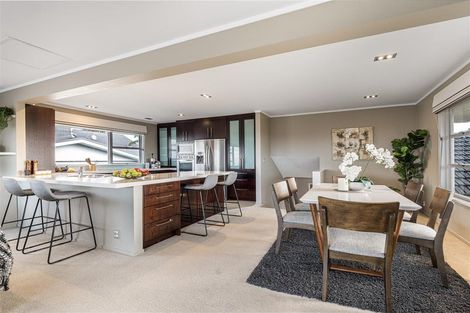 Photo of property in 136 Clovelly Road, Bucklands Beach, Auckland, 2012