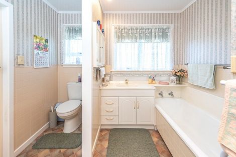 Photo of property in 154 Anzac Parade, Whanganui East, Whanganui, 4500