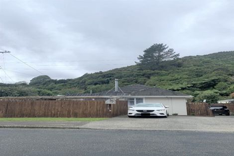 Photo of property in 19 Sunny Grove, Wainuiomata, Lower Hutt, 5014