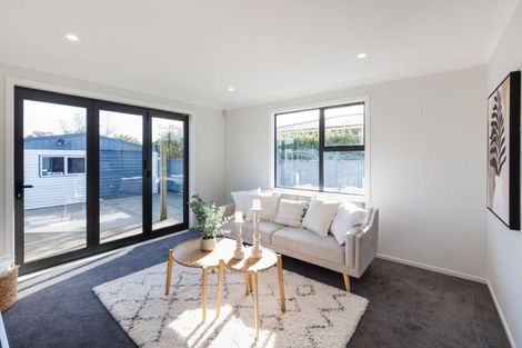 Photo of property in 37 Holdsworth Avenue, Milson, Palmerston North, 4414