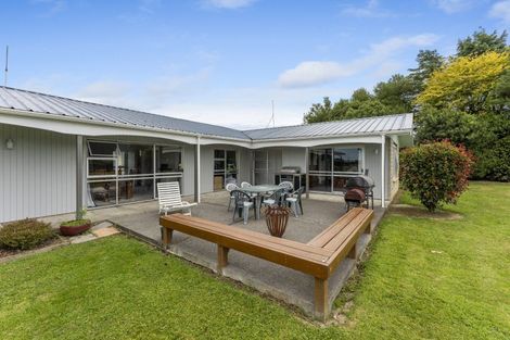 Photo of property in 921 Top Grass Road, Dannevirke, 4972