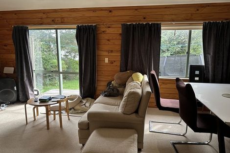 Photo of property in 1 Churchouse Road, Greenhithe, Auckland, 0632