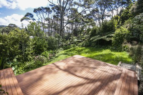 Photo of property in 299 Titirangi Road, Titirangi, Auckland, 0604