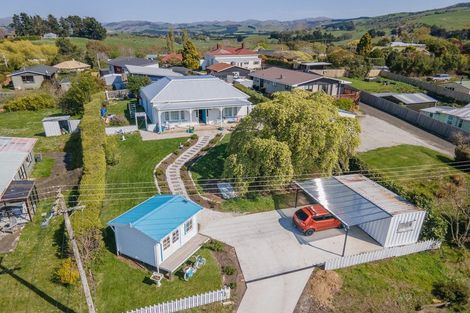 Photo of property in 17 Beach Street, Waikouaiti, 9510