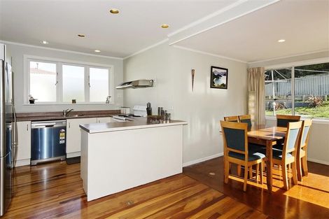 Photo of property in 18 Whittle Place, New Windsor, Auckland, 0600