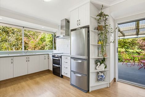 Photo of property in 76 Moana View Road, Waikawa, Picton, 7220