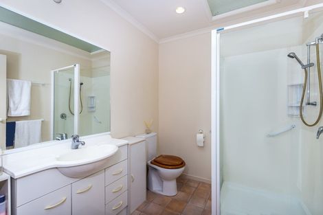 Photo of property in 4 Lakeridge Close, Rangatira Park, Taupo, 3330