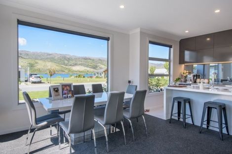 Photo of property in 15 De Bettencor Place, Mount Pisa, Cromwell, 9383