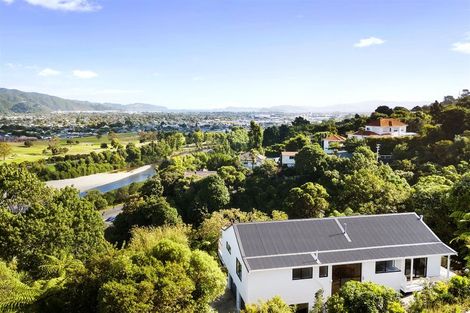 Photo of property in 12a Park Road, Belmont, Lower Hutt, 5010