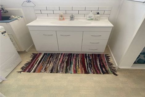 Photo of property in 11 Mako Avenue, Whiritoa, Whangamata, 3691