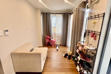 Photo of property in 28 Routley Drive, Glen Eden, Auckland, 0602