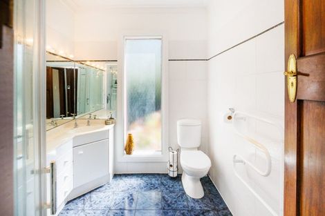 Photo of property in 37 Batt Street, West End, Palmerston North, 4410