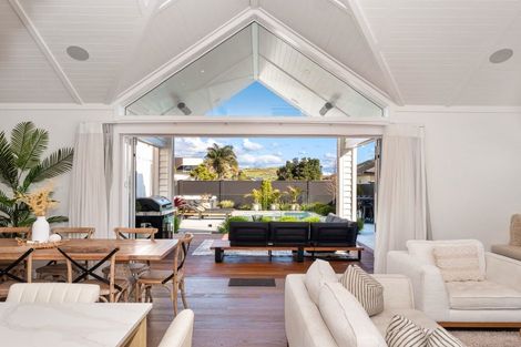 Photo of property in 10 Oceania Sands Way, Papamoa Beach, Papamoa, 3118