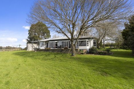 Photo of property in 2/1327 Alfriston Road, Alfriston, Manurewa, 2576