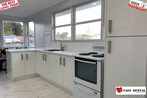 Photo of property in 73 Sylvia Road, Hillcrest, Auckland, 0627