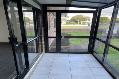 Photo of property in 31 Record Street, Fitzroy, New Plymouth, 4312