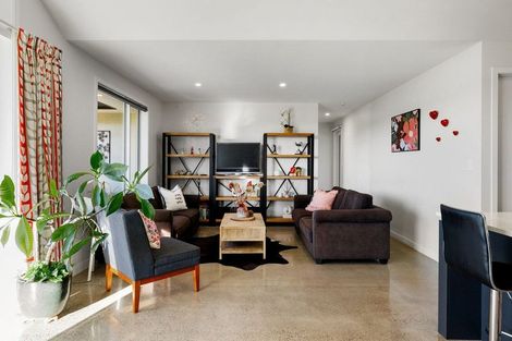 Photo of property in 13 Alan Livingston Drive, Cambridge, 3434