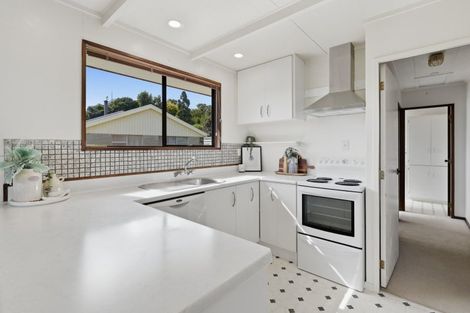 Photo of property in 2a Westwood Street, Bellevue, Tauranga, 3110