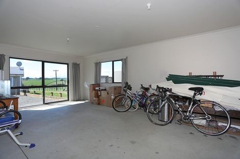 Photo of property in 225 Makara Road, Halcombe, Feilding, 4779